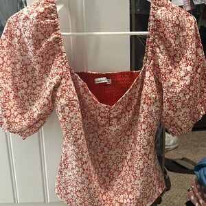 Abercrombie and fitch top